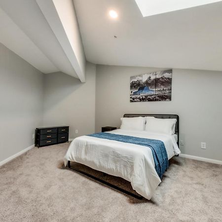 Loft Style 2Br Apt I Dallas City Center I Pool I Gym I Workspace I Pets Apartment Luaran gambar