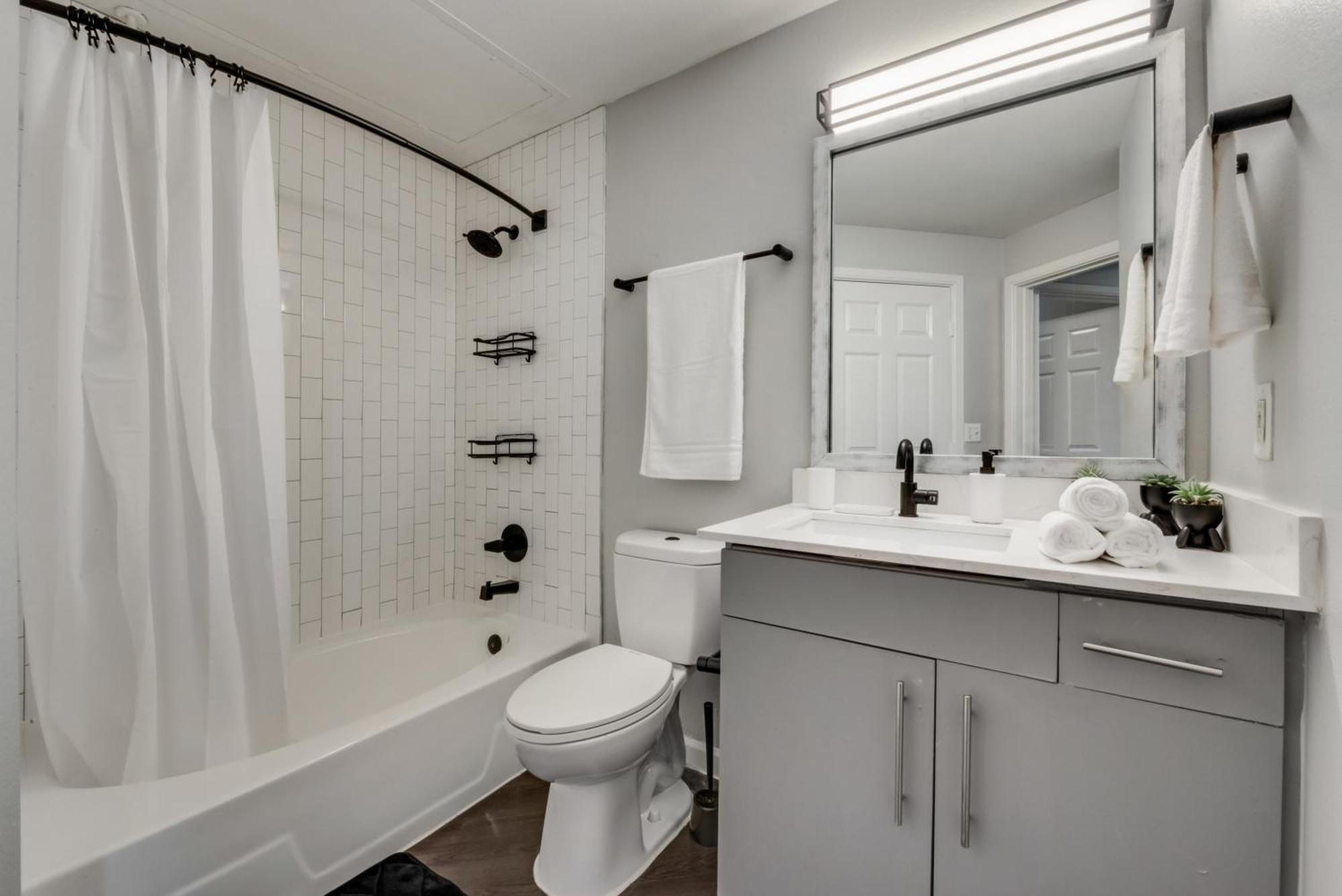 Loft Style 2Br Apt I Dallas City Center I Pool I Gym I Workspace I Pets Apartment Luaran gambar